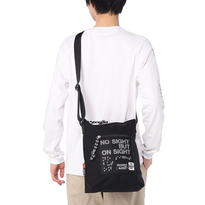 26 Monkey Magic Mesh Pocket Vertical Shoulder Bag l CHUMS