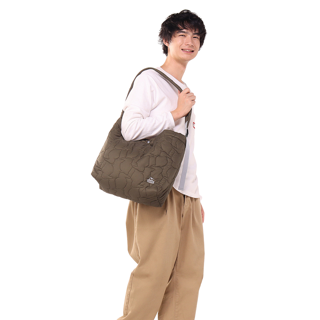 Booby Stitch Shoulder Bag l CHUMS