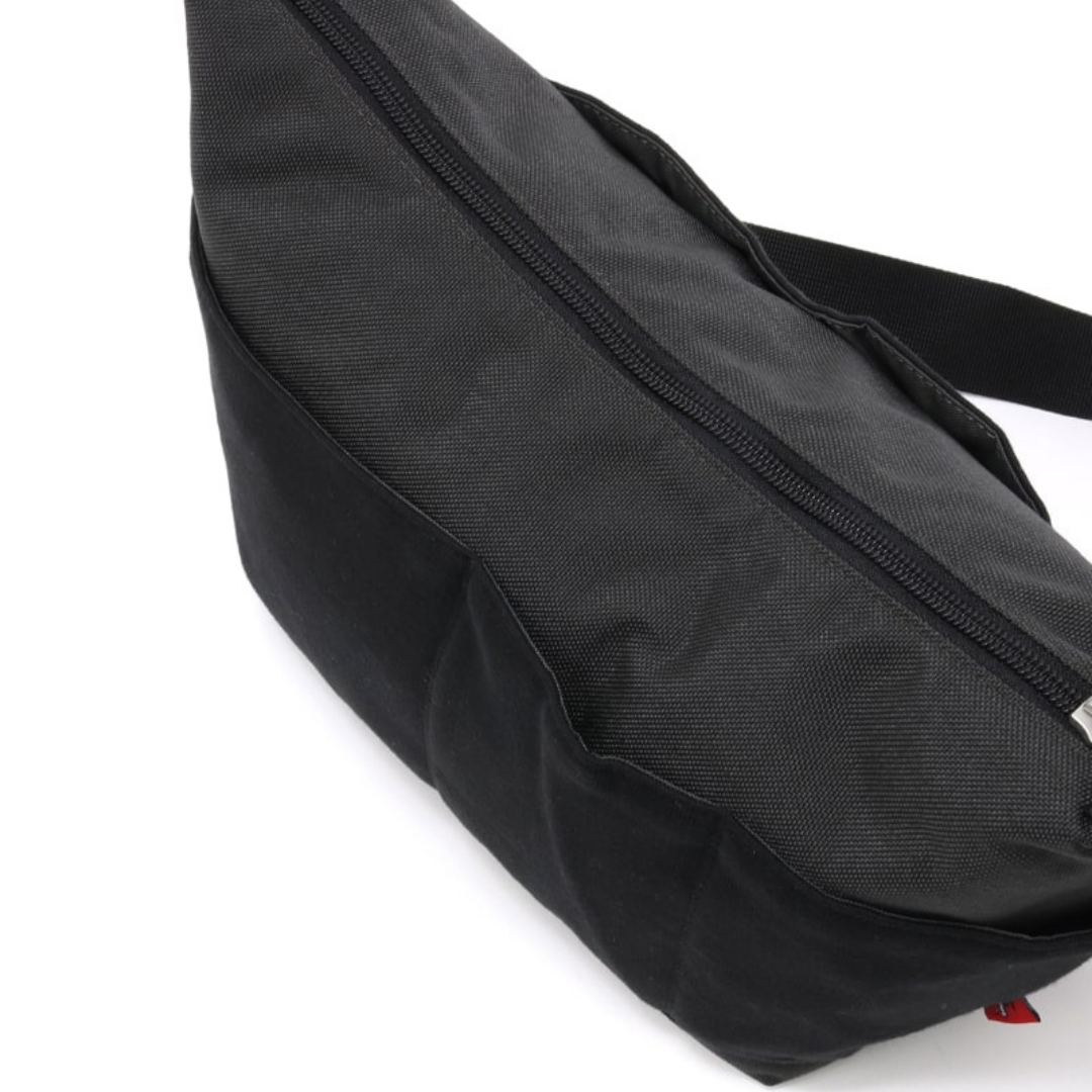 Collect Shoulder Sweat Nylon | CHUMS