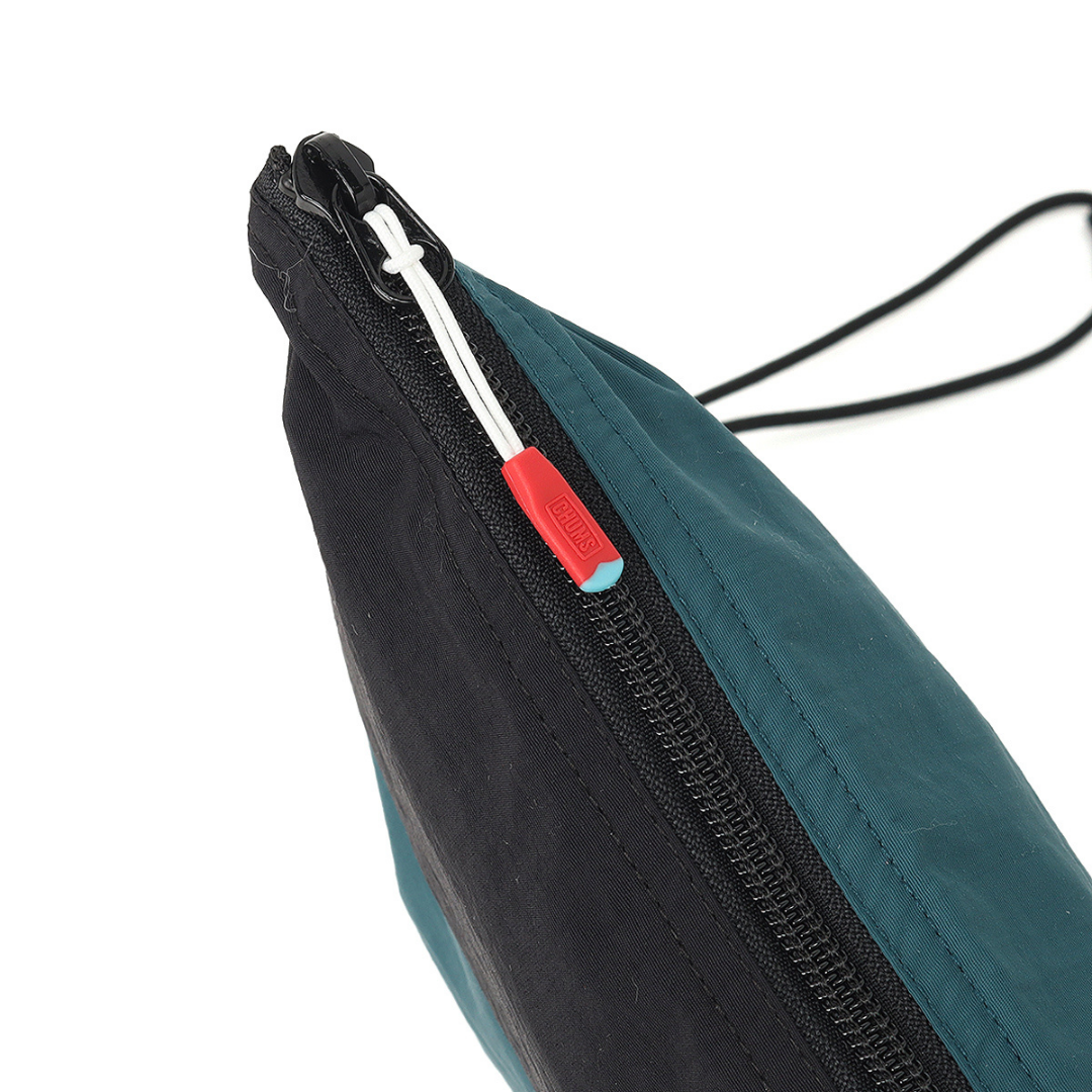 Kearns Shoulder Bag l CHUMS