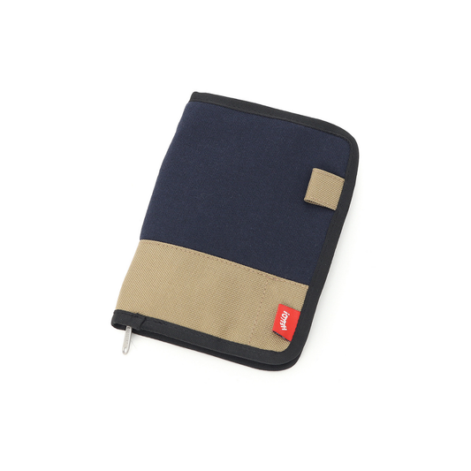 Novels Pouch Sweat Nylon l CHUMS