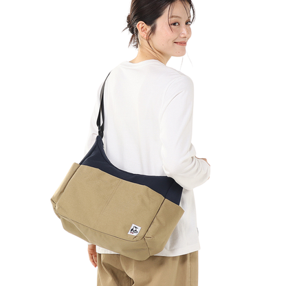 Preppy Shoulder Bag Sweat Nylon l CHUMS