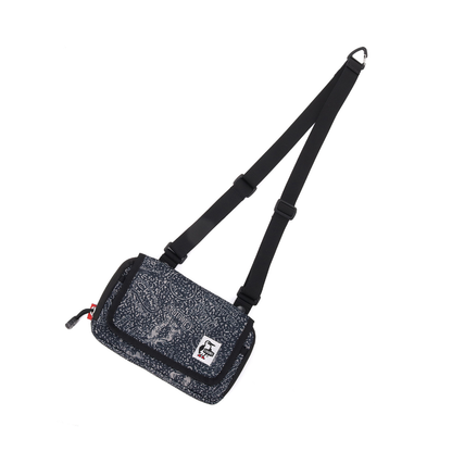 Recycle Wallet Shoulder Pouch l CHUMS