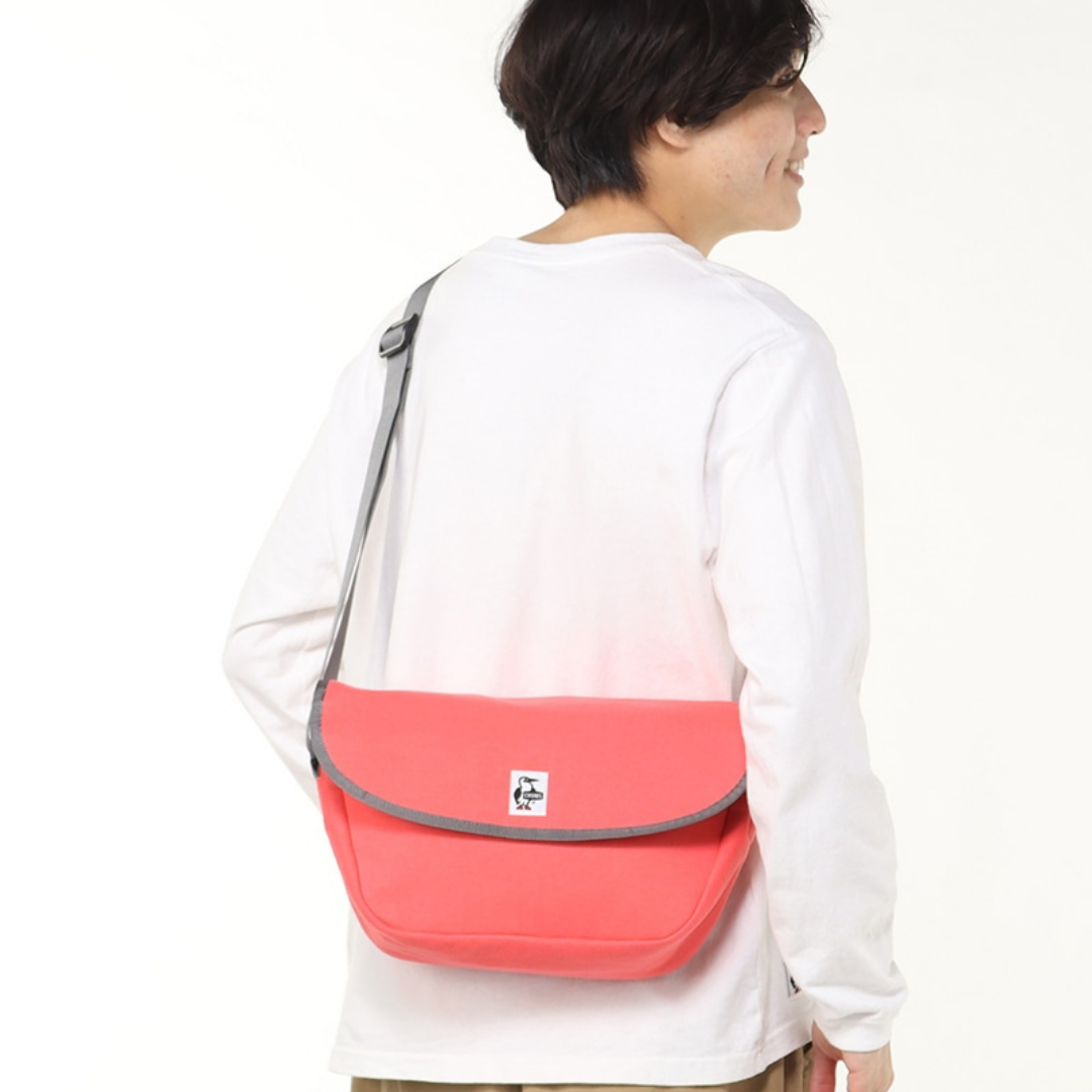 Round Flap Shoulder Bag Sweat l CHUMS