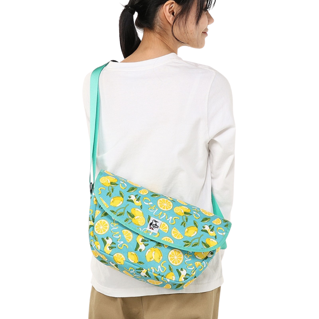 Round Flap Shoulder Bag Sweat l CHUMS