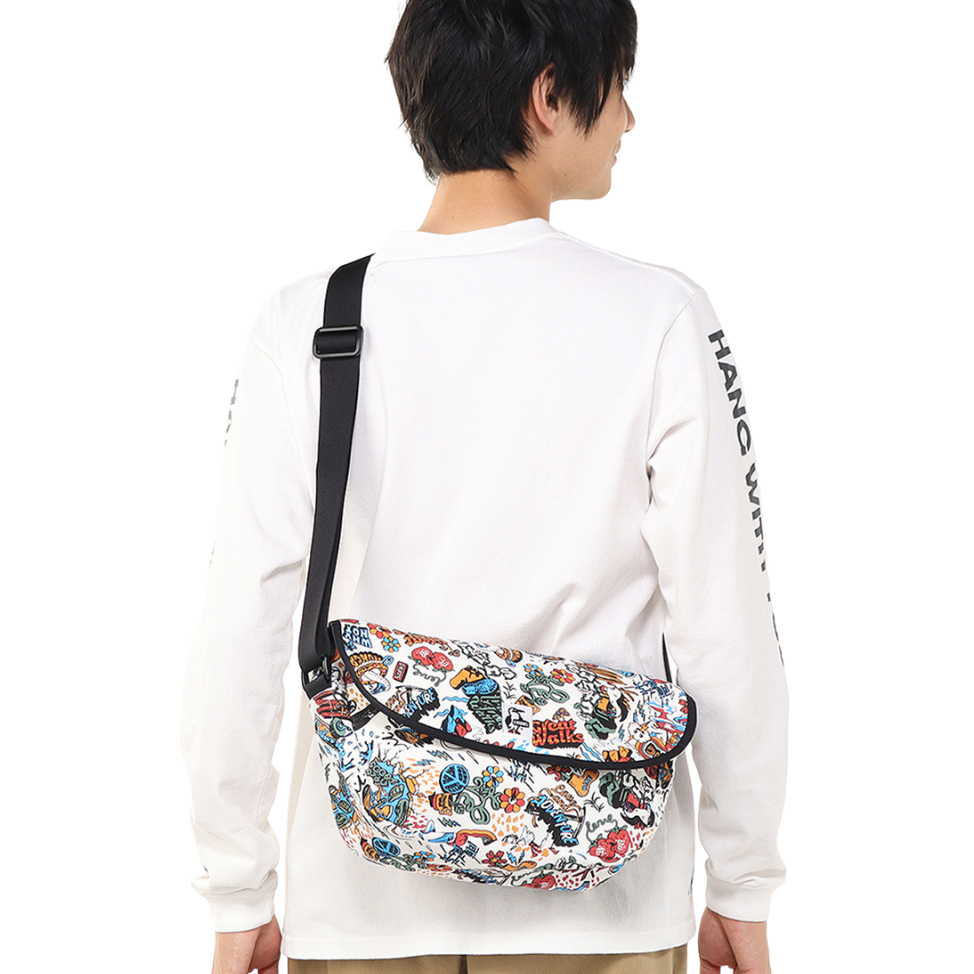 Round Flap Shoulder Bag Sweat l CHUMS
