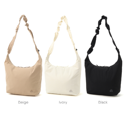 Wavy Strap Shoulder Bag l CHUMS
