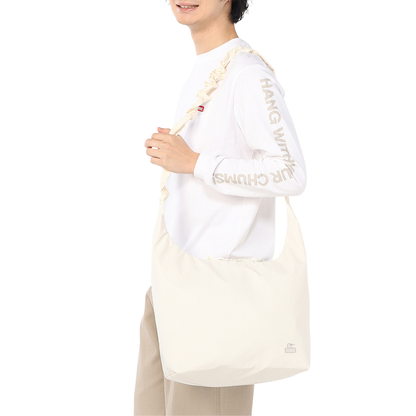 Wavy Strap Shoulder Bag l CHUMS
